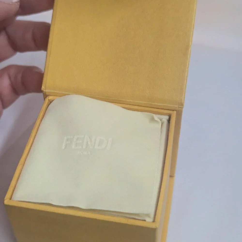 Fendi Monster Eyes Gold Ring Size 5.5 - Picture 7 of 7